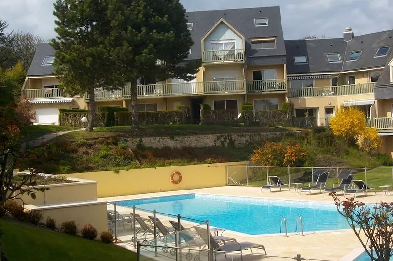 Appart 4 pers. swimming pool, jacuzzi