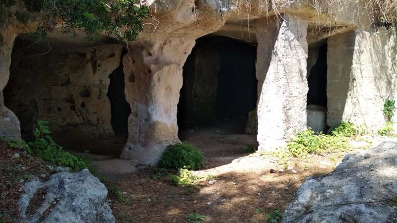 Grotta Del Brunese