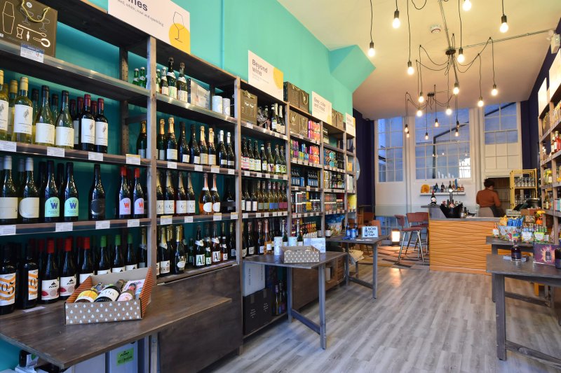 Club Soda Alcohol-Free Tasting Room, Shop and Bar