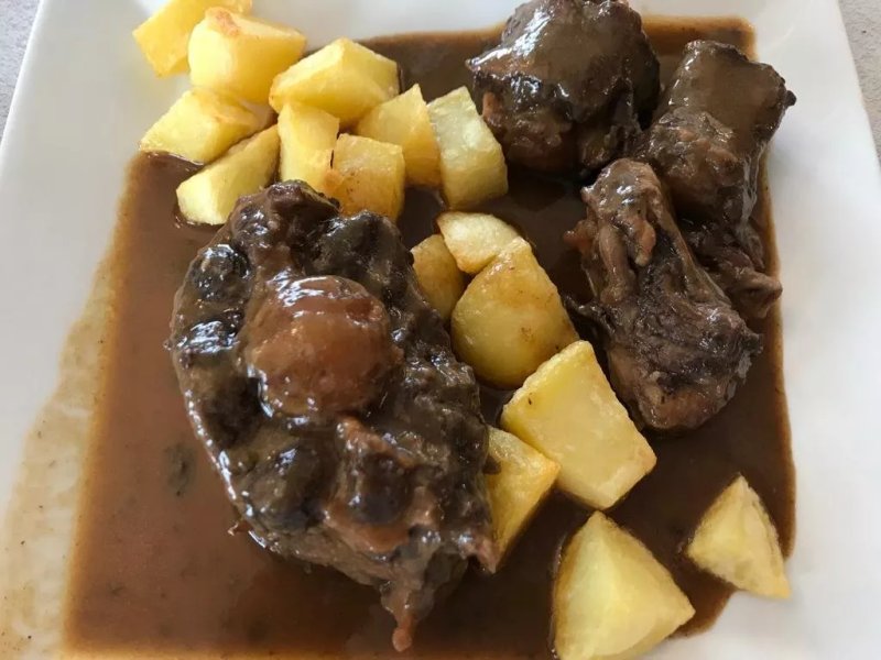 La Varga Hotel Restaurante