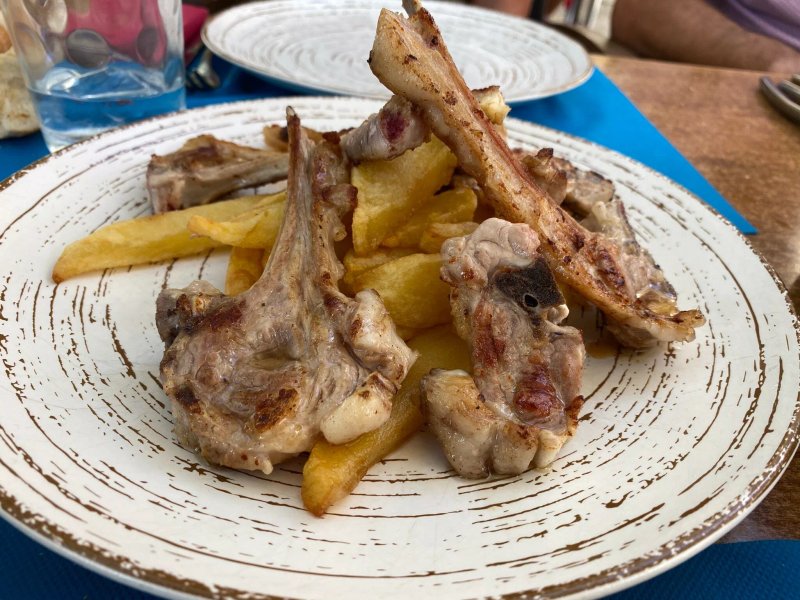 Restaurante L. Chaqueta
