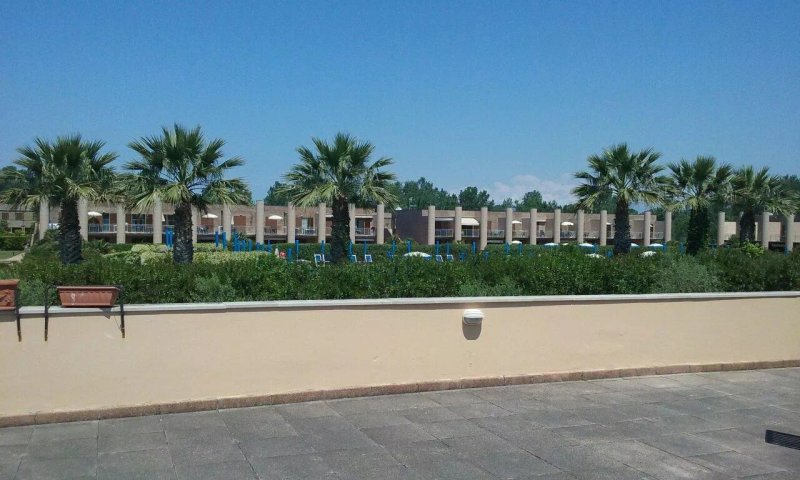 Cosmopolitan Golf & Beach Resort