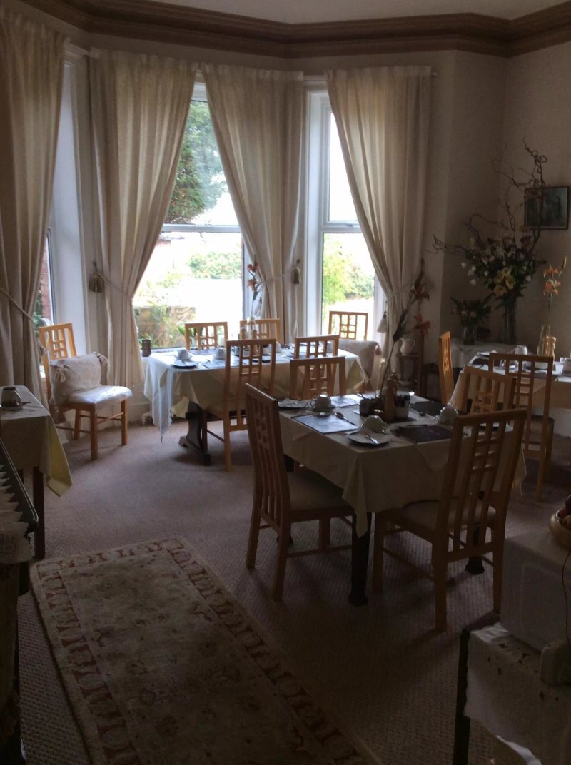 Infield Hotel and Guesthouse