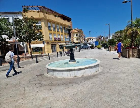 Fuenta Plaza De La Plaza De Inglesia