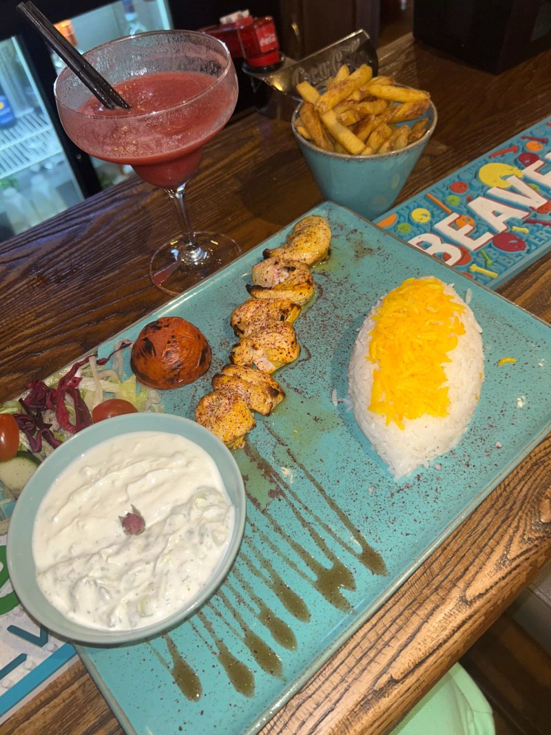 Se7en Grill & Bar