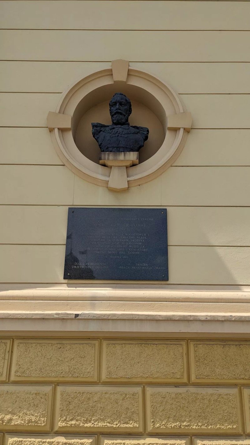 Bust of Izidor Iso Krsnjavi