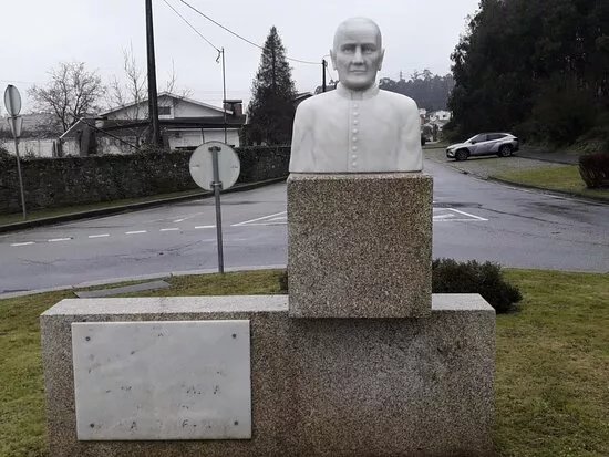 Busto Do Padre Abilio Sampaio