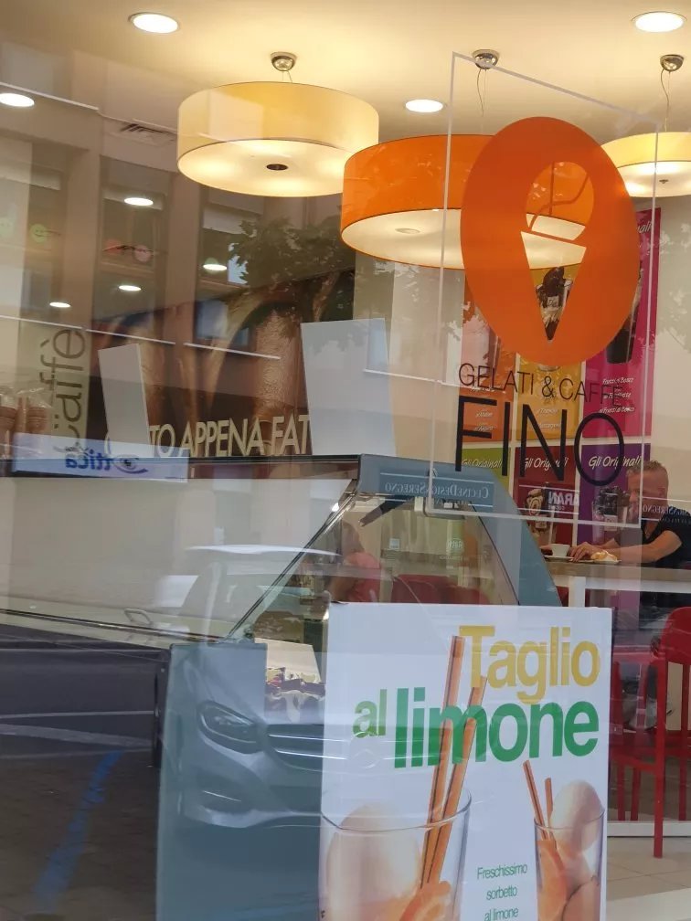 Gelati e Caffe Fino