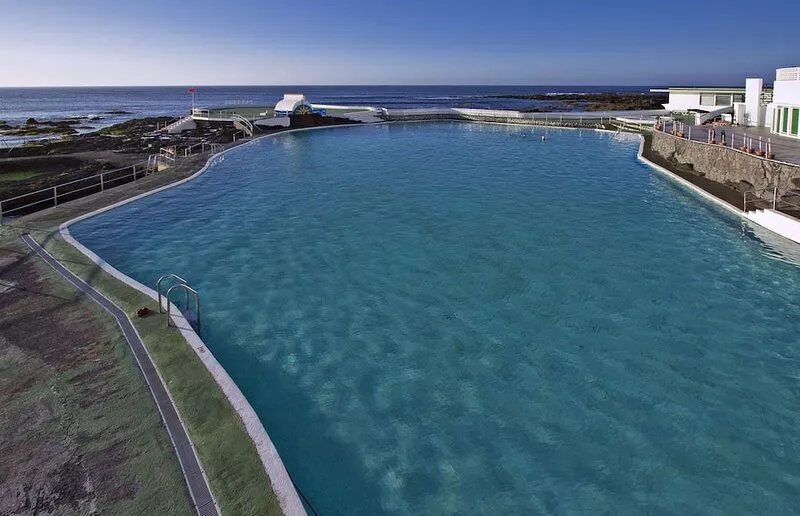 LOVELY STUDIO WITH POOL  AND TERRACE WITH SEA VIEW