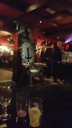 The Giffard Arms