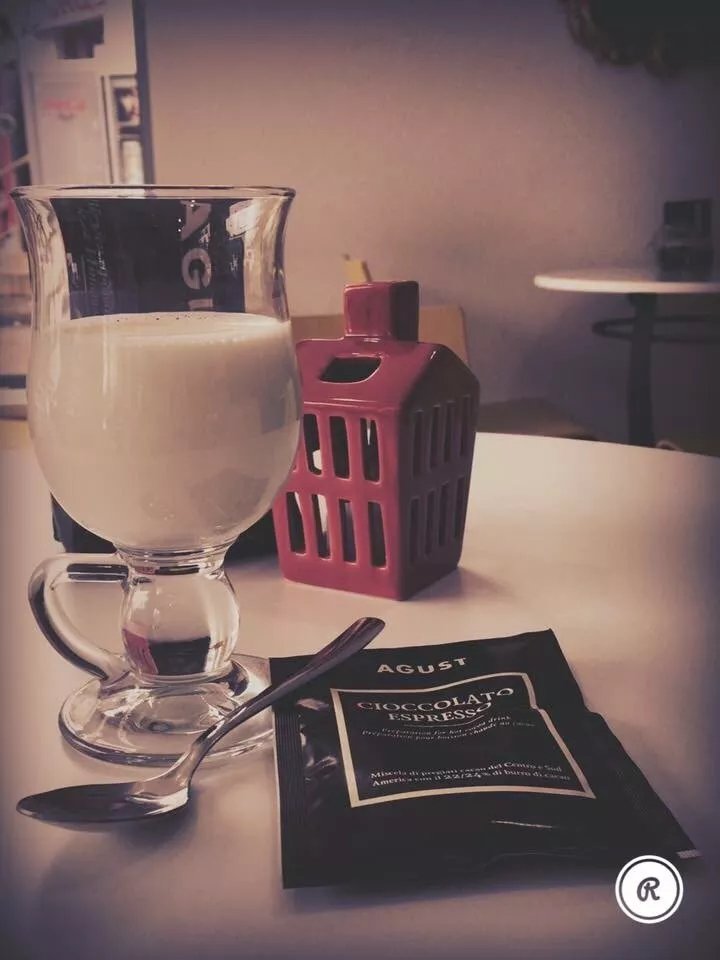 Cafe Ami