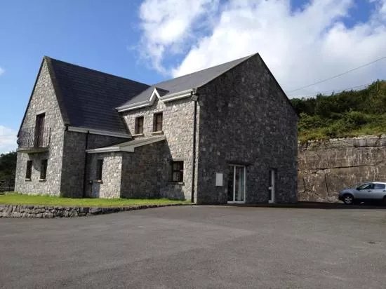 Clare's Rock Hostel