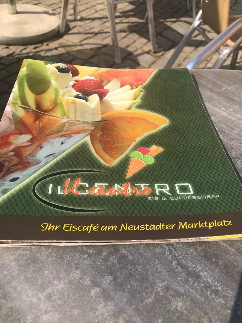 Il Centro Eis & Espresso Bar