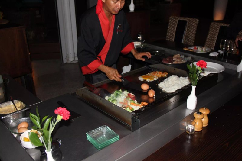 Kyoshi Teppan Yaki