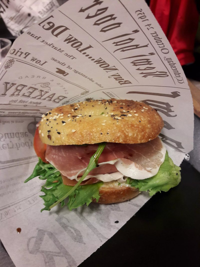 Bagel House