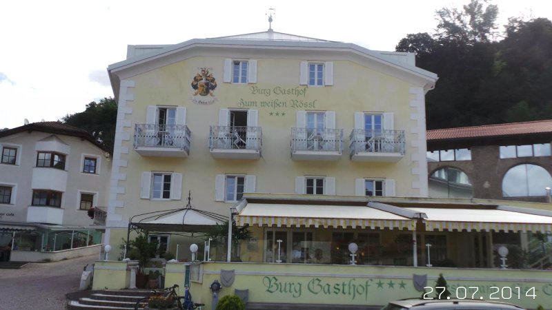 Burggasthof  Zum weissen Rössl