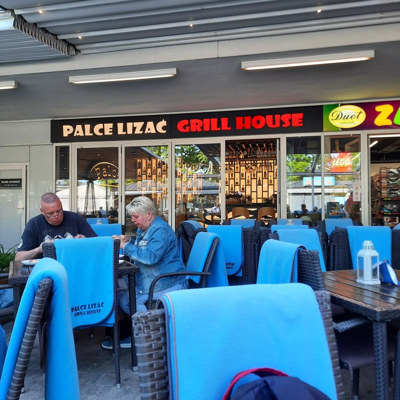 Palce Lizac - Grill House