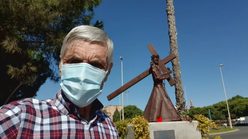 Monumento En Memoria Hermanos Cofradia Marraja