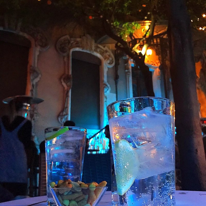 Atrio Cafe