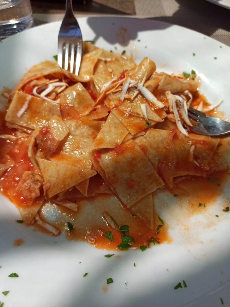 L'osteria DI Delizie E Curiosita'