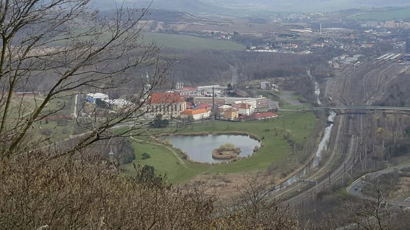 Hrad Hnevin