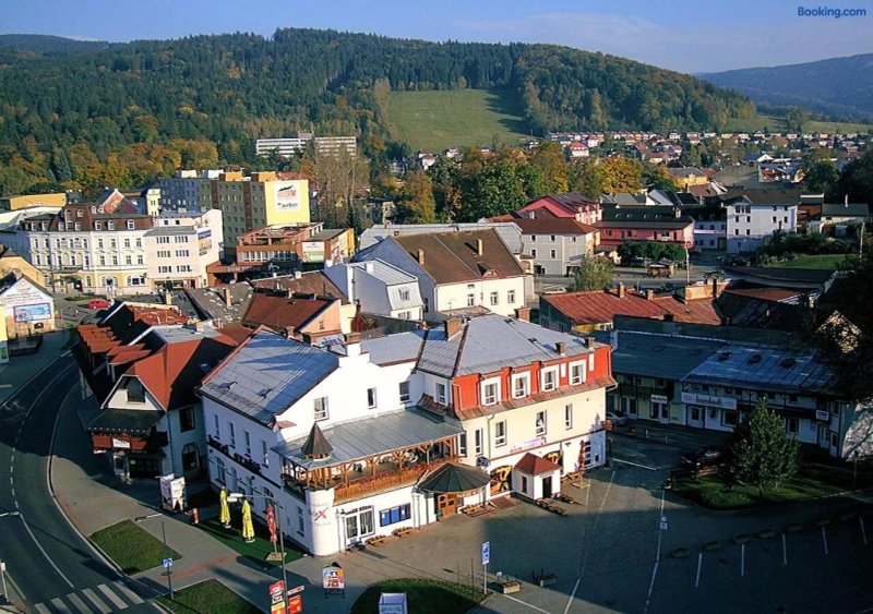 Hotel Staric