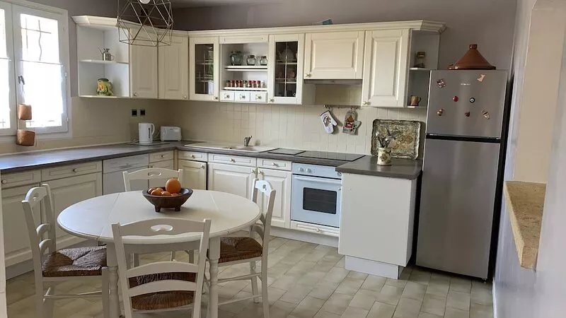 Luberon, cosy & central house