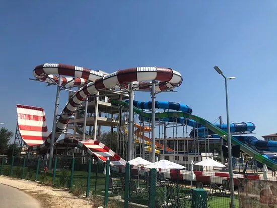 Aquapark Topola Skies