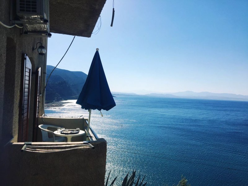 Stelios Hotel