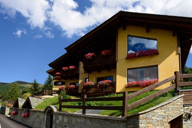 Chalet Garden