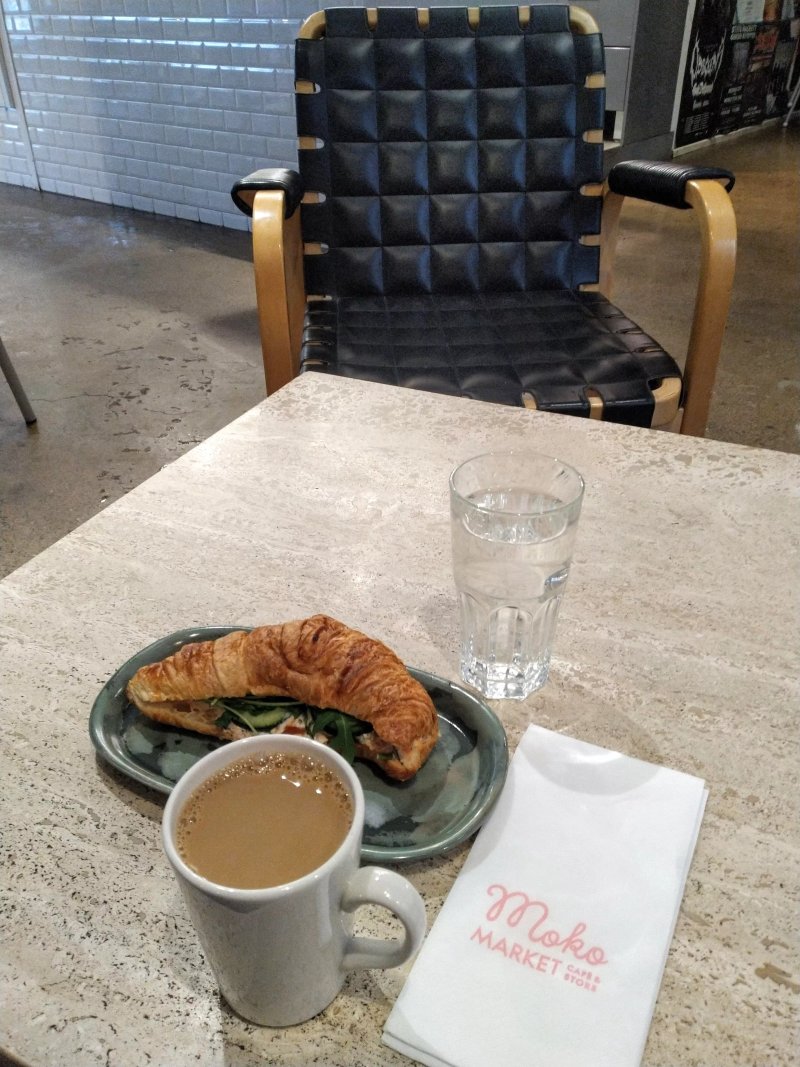 Moko Market Cafe & Store Sornainen