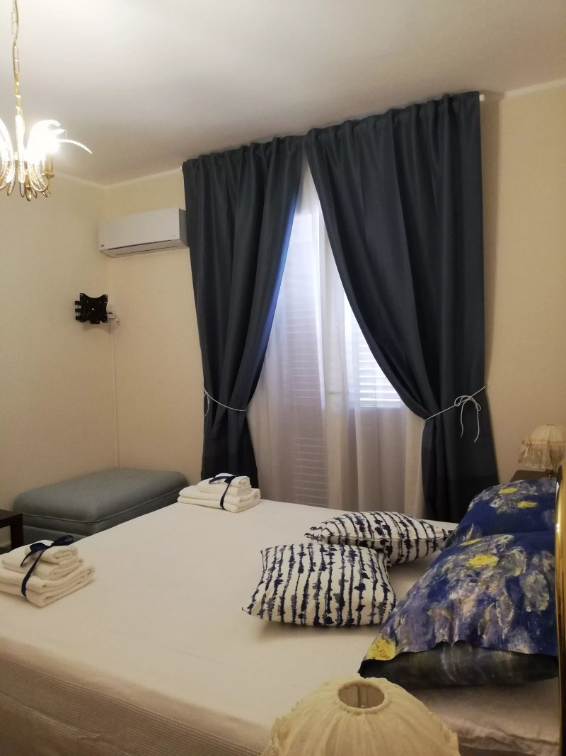 B&B ITALIA