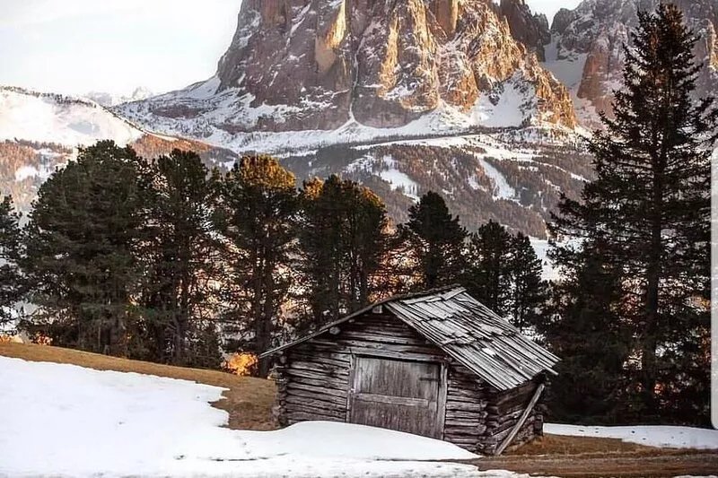 Quiet, sunny farm in Val Gardena with an impressive landscape
