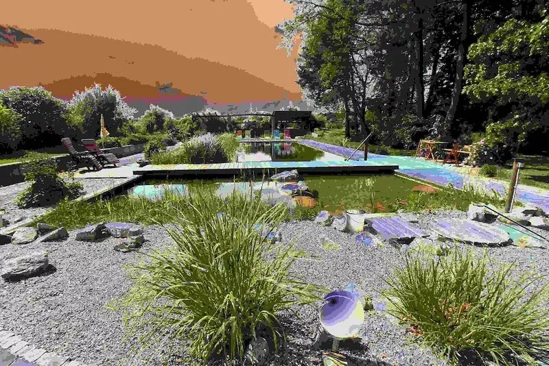 Accommodation close to the center with in-house swimming pond and wonderful