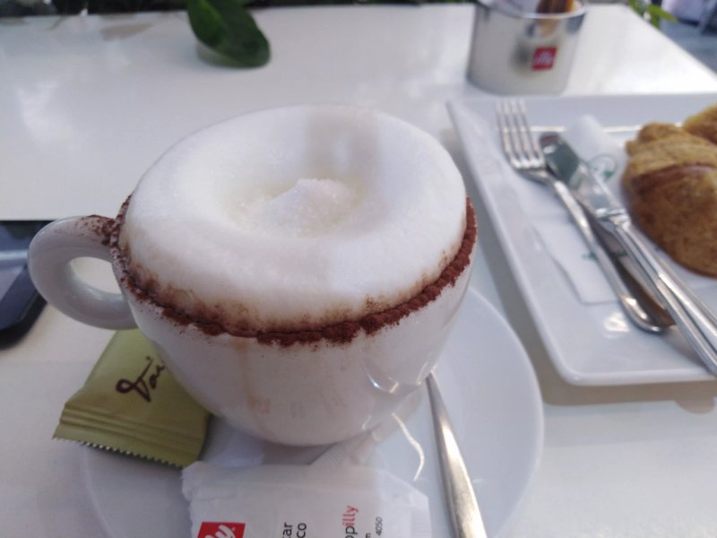 Essenza Cafè Pastisseria