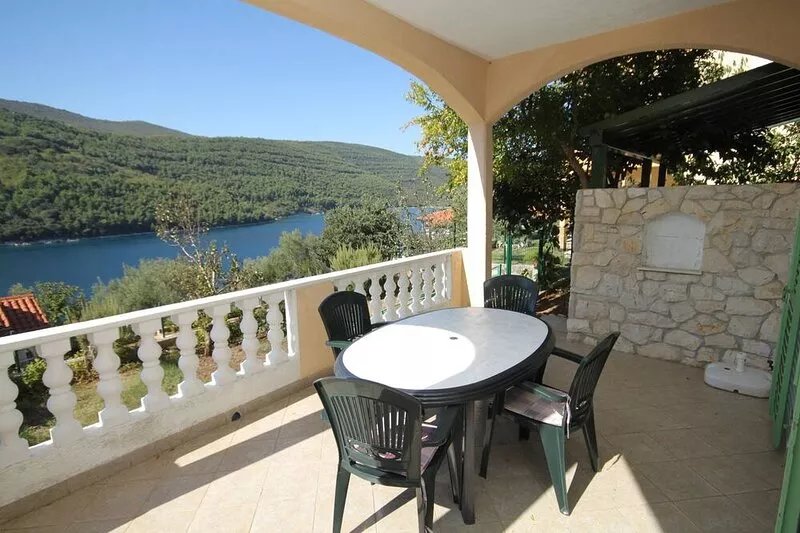 One bedroom apartment with terrace and sea view Duga Luka (Prtlog), Labin