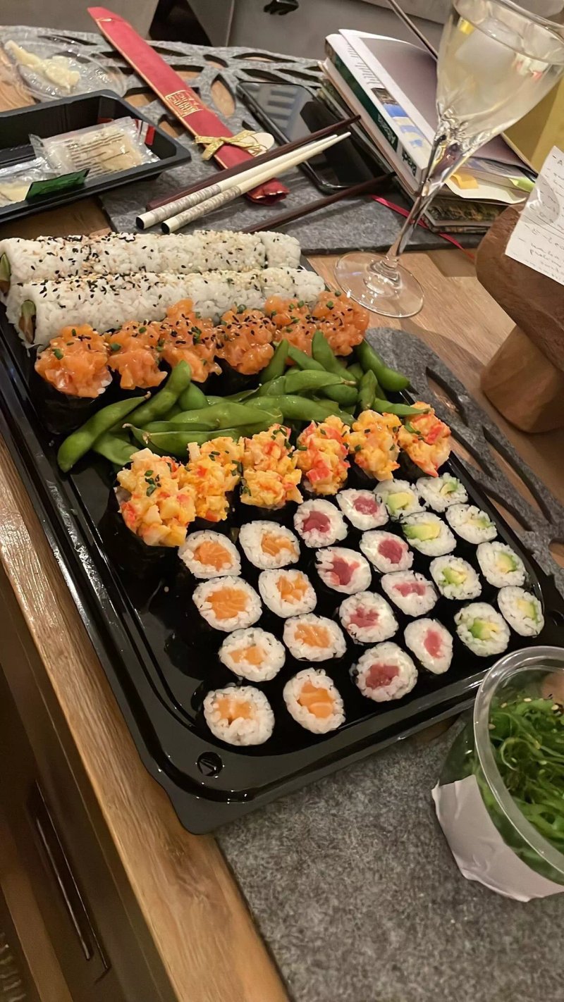 Yokattara Sushi
