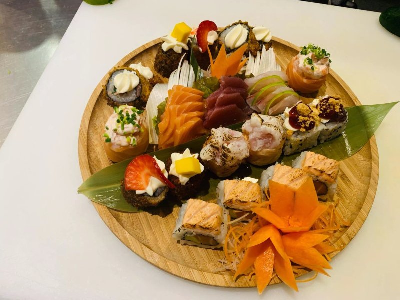 Sushi Koshi Restaurante Asiatico