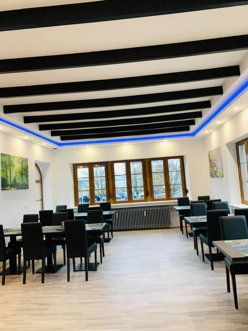 M.M Restaurant