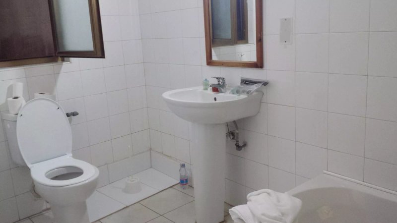Dragonara Court Hotel