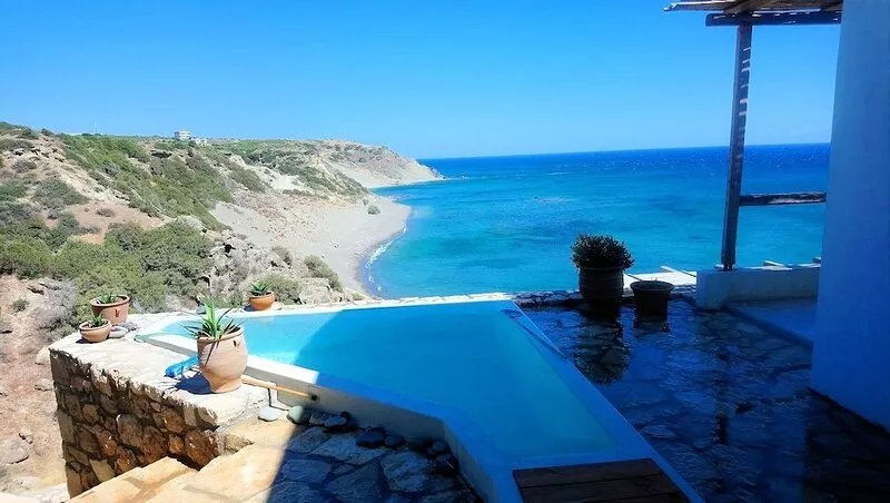 House Zinovia, two bedroom Cycladic villa with pool
