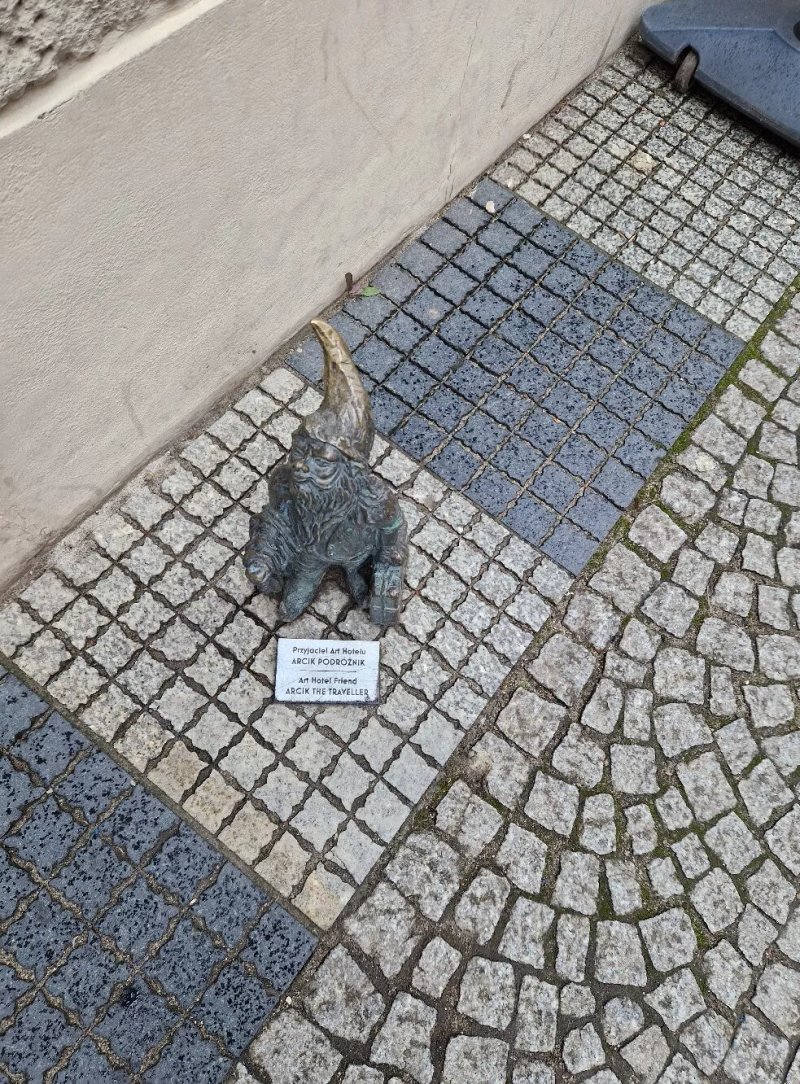 Arcik the Traveler Dwarf Podroznik