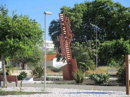 Monument Commemorating The Centenary Of The Arrival Of The Train In Lagos