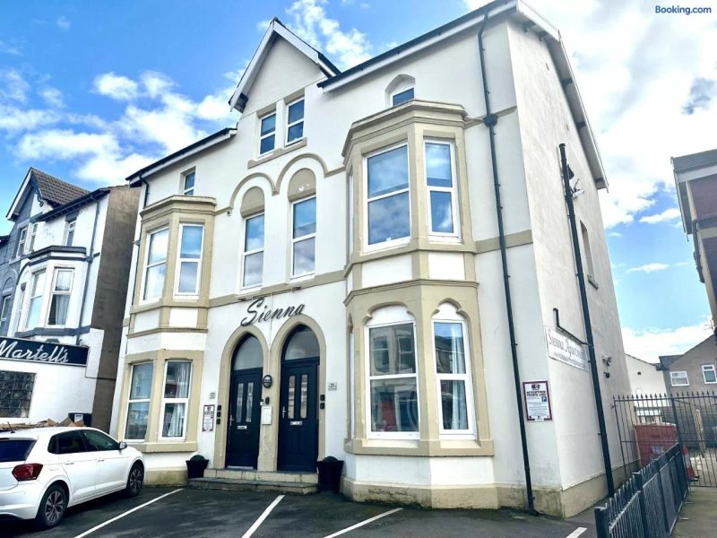Sienna Holiday Apartments