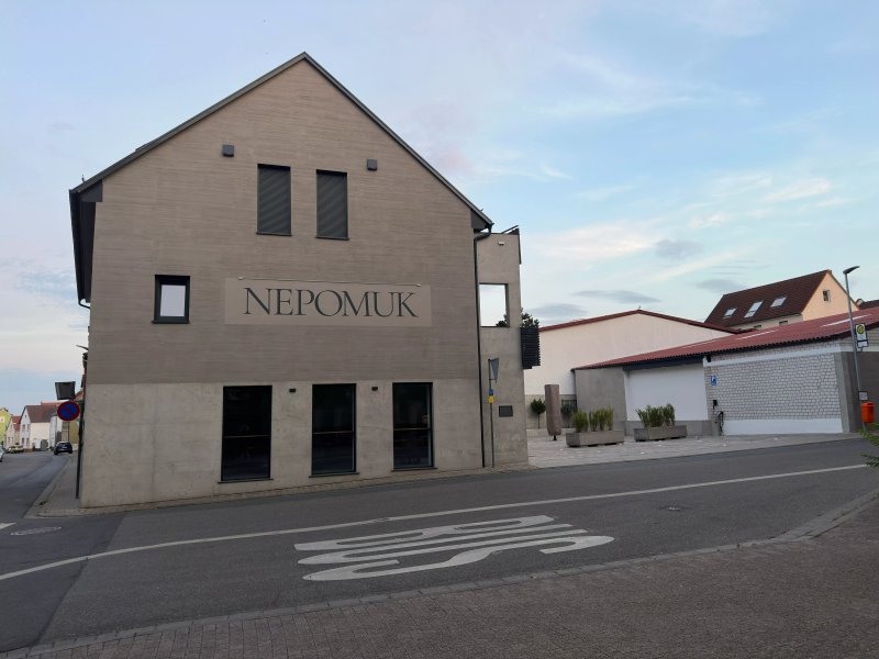 Weincafe NEPOMUK