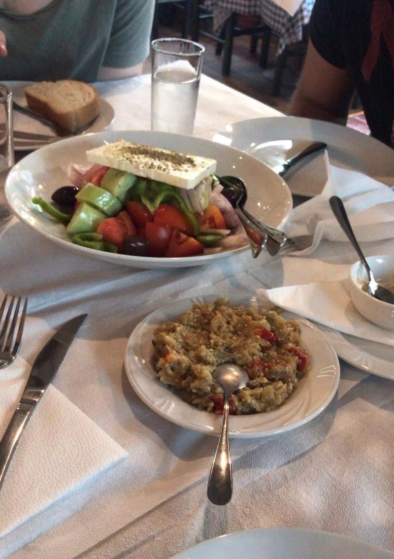 Macao Psaromezedes Seafood