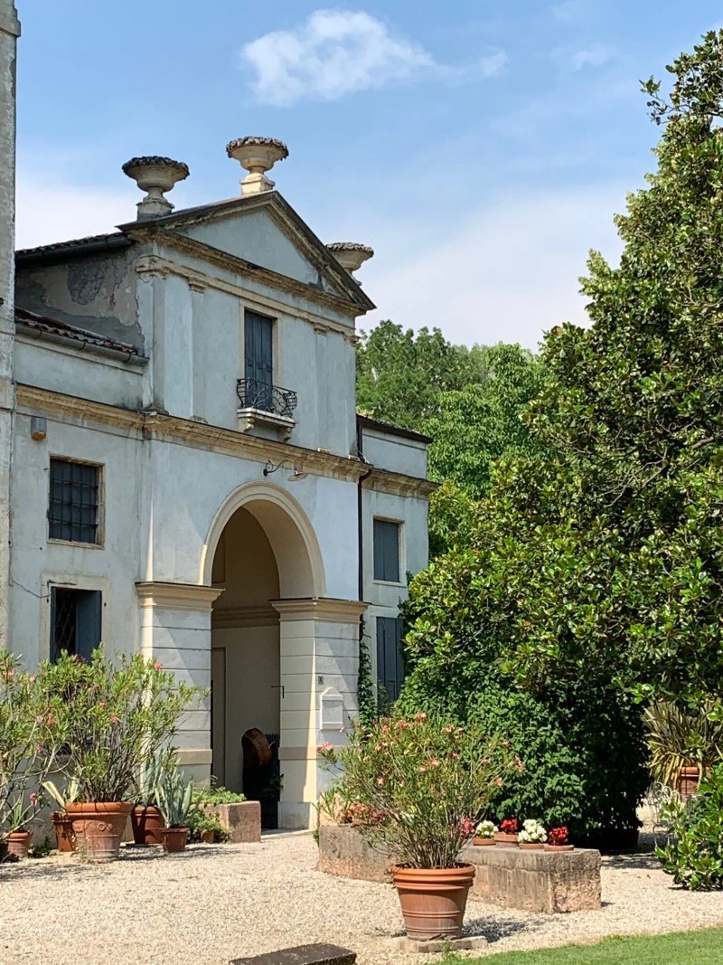 Villa Grimani, Balestrieri, detta "Corte Grandi"