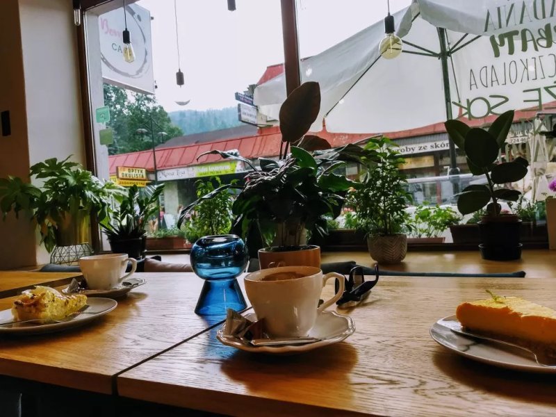 Bombon Cafe