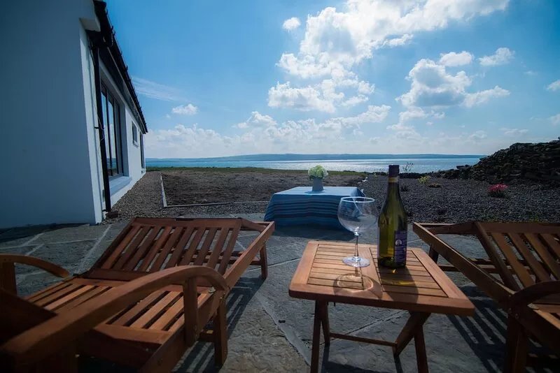 Spectacular ocean views, minutes from the Cliffs of Moher & Lahinch Beach