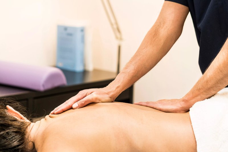 Masaje Deportivo Y Osteopatia J. Miron